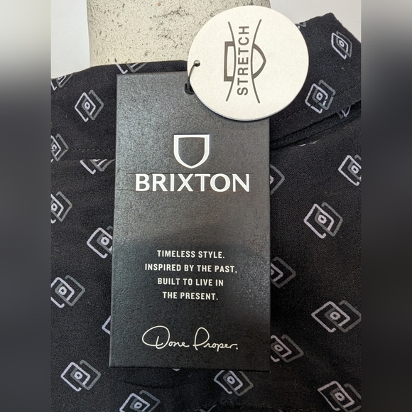 BRIXTON Men's short sleeve button down stretch shirt Size XL new - Picture 10 of 13
